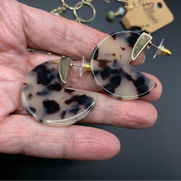 Gold Tone Pierced Earring Bundle Tortoise Shell Shoulder Dusters 4 Pairs Lot - Picture 4 of 8